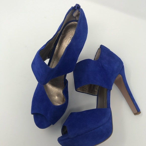 Vibrant Blue Suede Heels - Picture 6 of 8